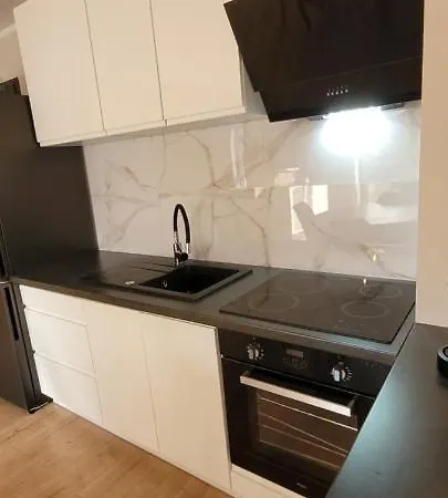 Sloneczny Z Ogrodkiem Apartament *
